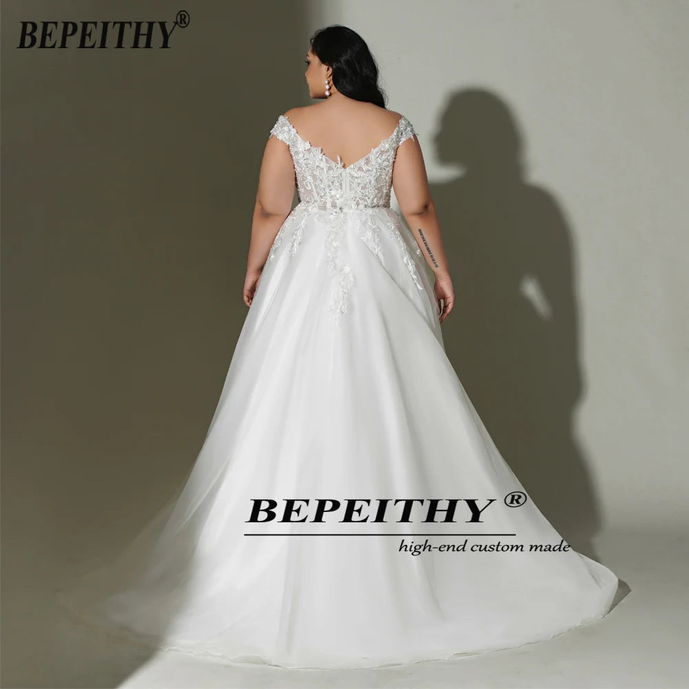 BEPEITHY Off The Shoulder Ivory Plus Size Wedding Dress Sweep Train Sweetheart Lace Bridal Gown 2022 For Curve Women New Arrival