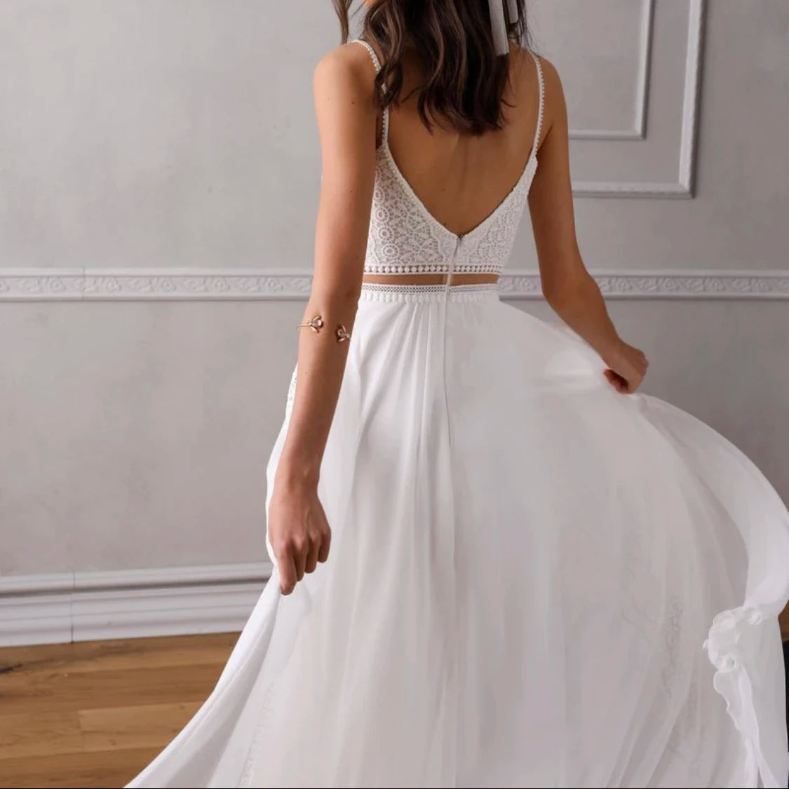 2024 Vestidos de novia bohemios sencillos de 2 piezas, corte en A, tirantes finos, espalda descubierta, sin mangas, elegantes vestidos de novia, nuevos