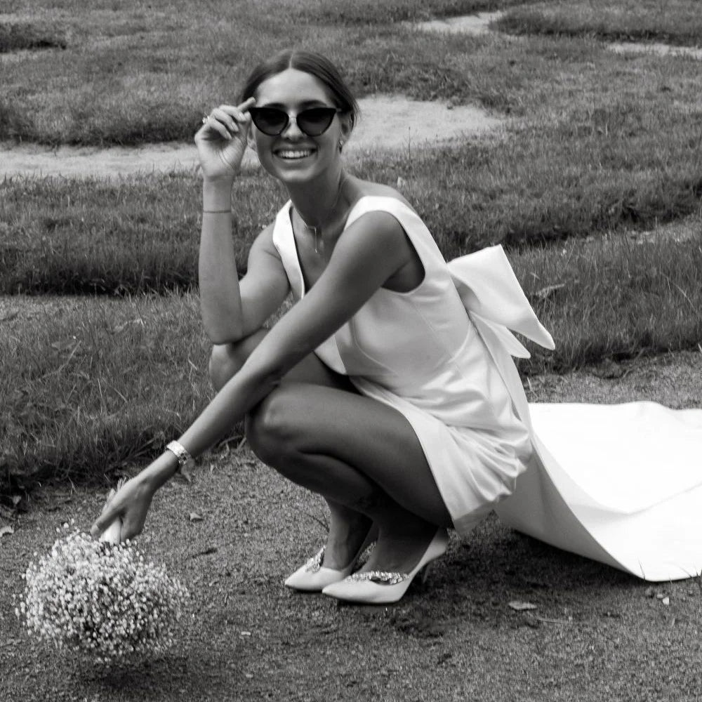 Vestido de novia blanco de playa 2 en 1, estilo bohemio, con lazo grande y escote en V, vestido de novia corto con falda larga desmontable para novia