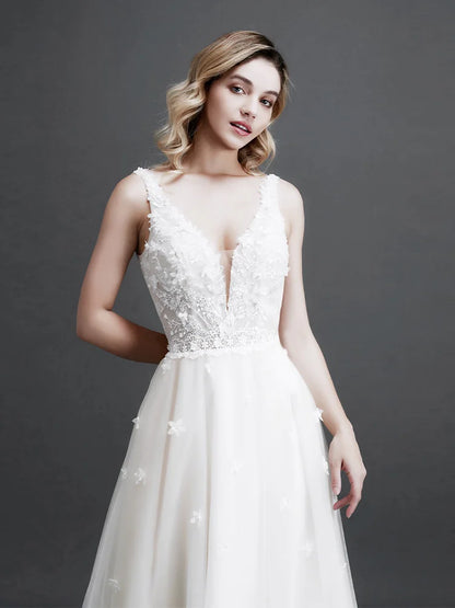 2024 Sexy Temperament Lace Wedding Gown Woman V-neck Sling Backless Evening Dress Romantic Flowers Applique Pearl Wedding Gown