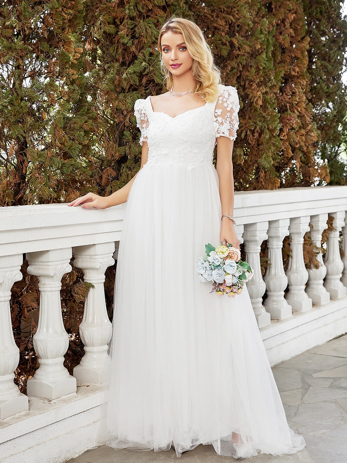 Vestido de novia elegante blanco sin espalda para mujer, hermoso vestido de novia de encaje con flores bordadas con sirena, vestido de noche