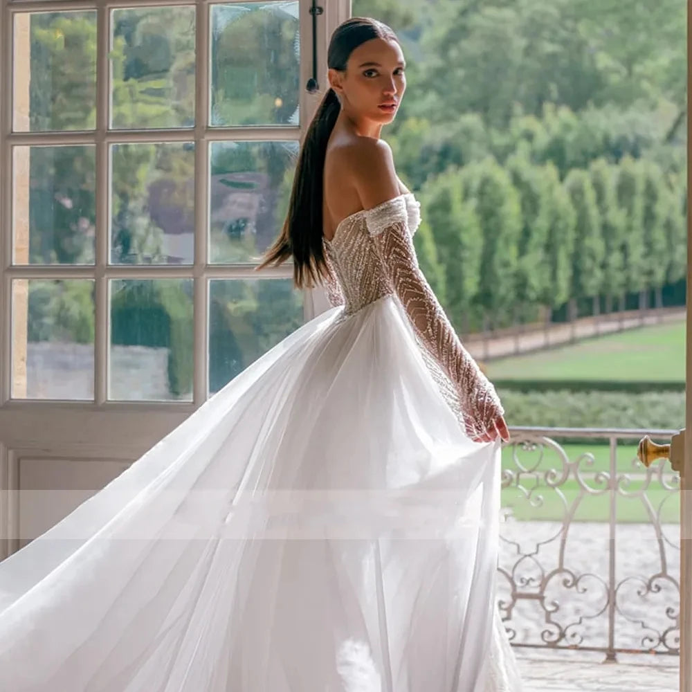 Vestidos de novia modernos y elegantes, vestidos de novia con hombros descubiertos y cola desmontable, apliques de encaje y aberturas laterales