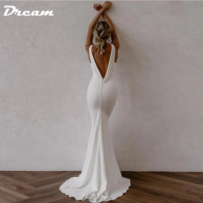 Vestido de novia de sirena con escote en V profundo y cola desmontable de crepé DREAM 2024, sencillo, sin mangas, espalda abierta, elegante