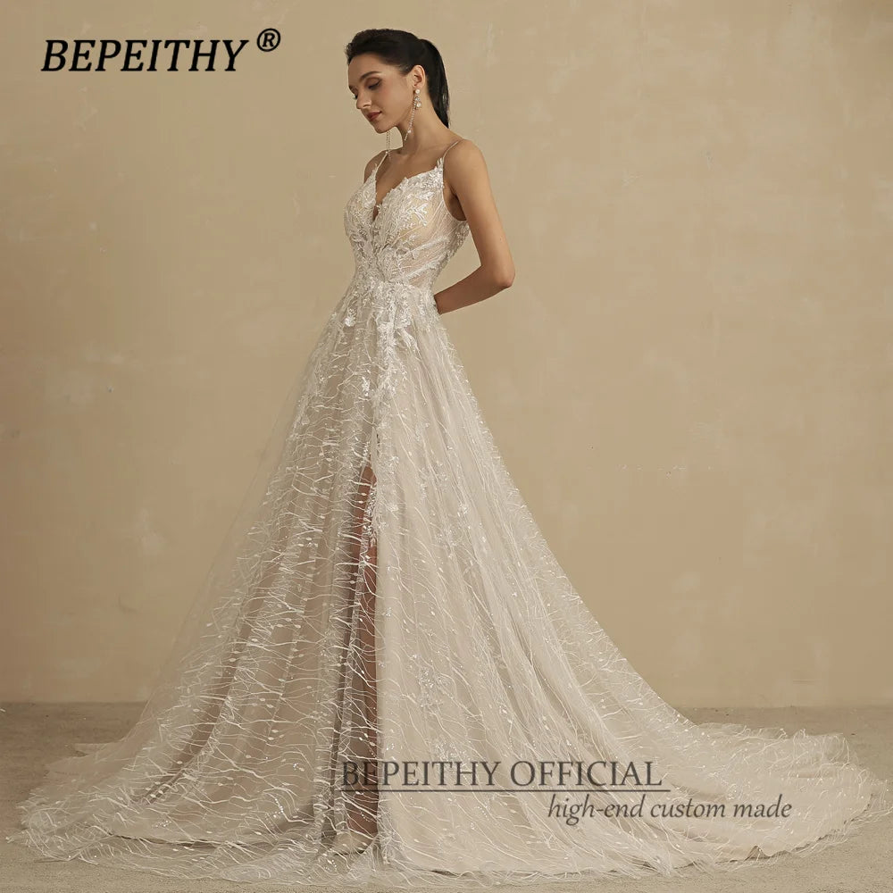 BEPEITHY A Line Lace Wedding Dresses For Women Bride 2022 Sleeveless Sexy High Slit Court Train V Neck Boho Bridal Dress Party