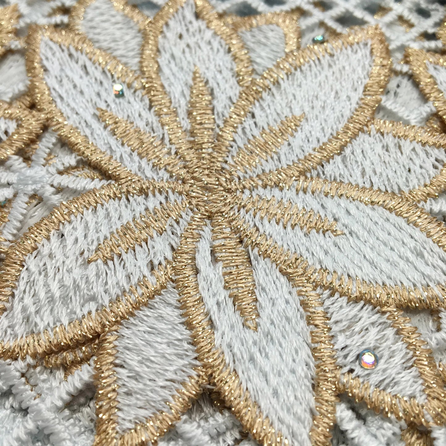 Kalume White African Cord Lace Fabric 2024 High Quality Latest French Nigerian Guipure Cord Lace Fabric Wedding Dress F3898