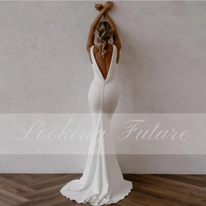 Robe de mariée sirène à col en V profond en crêpe avec traîne amovible pour femme 2024, sans manches, simple, élégante, dos ouvert, robes de mariée simples