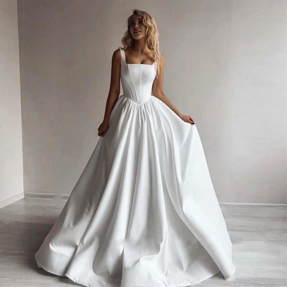 Robe de mariée simple et brillante en satin pour femmes, sexy, dos nu, ligne A, soirée formelle, sans manches, 2024