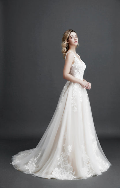 Robe de mariée élégante en dentelle A-Line pour femme, coupe ajustée, col en V, dos nu, robe de mariée, nouvelle collection 2024, robe de soirée avec appliques de fleurs 3D