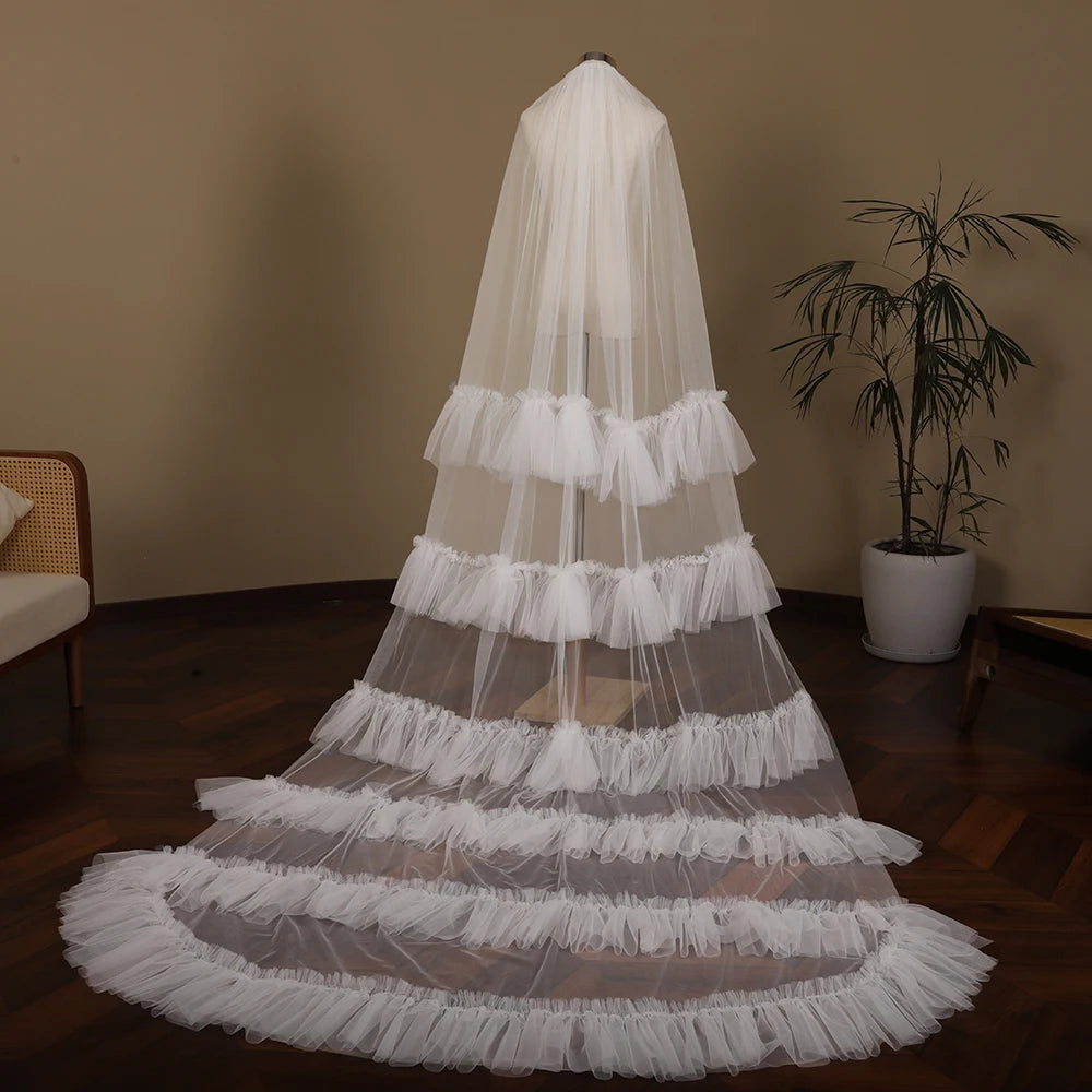 Voiles de mariée Voile en tulle souple Longueur cathédrale Un seul niveau Bord brut Robes de mariée Voile Accessoires de mariage Design VP135