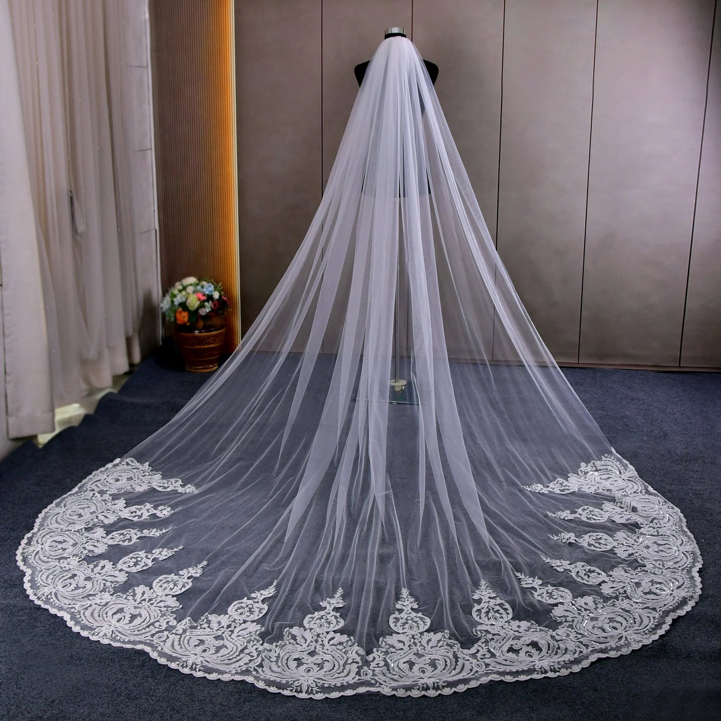 V161 Super Bridal Veils Long Wedding Veil Plus Sie Wedding Dresses Accessories Extra Long Royal Lace Embroidery Wedding Veil