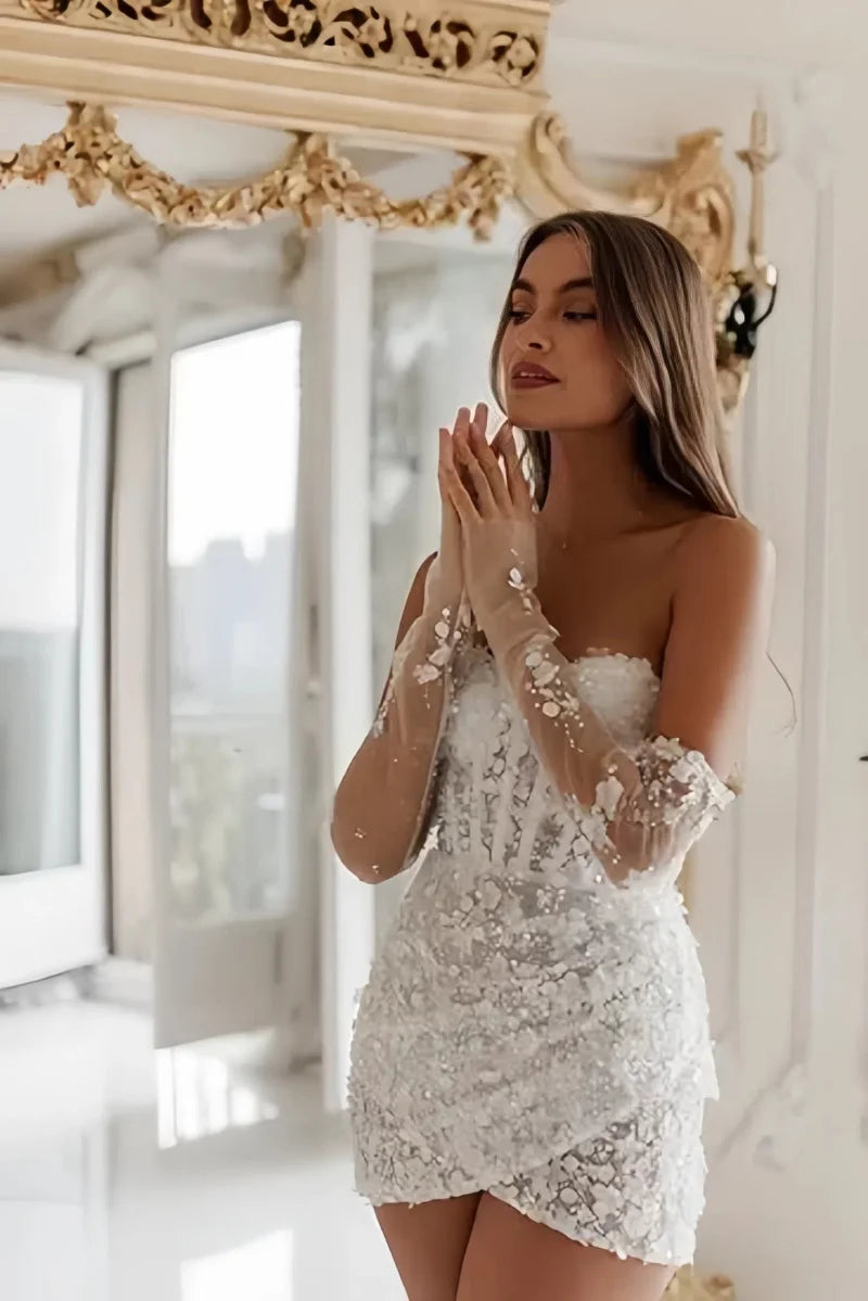 Sparkly Strapless Half Sleeve Mini Wedding Dresses Sweetheart Lace Applique Flowers Illusion Short Bridal Gown with Lace Up Back