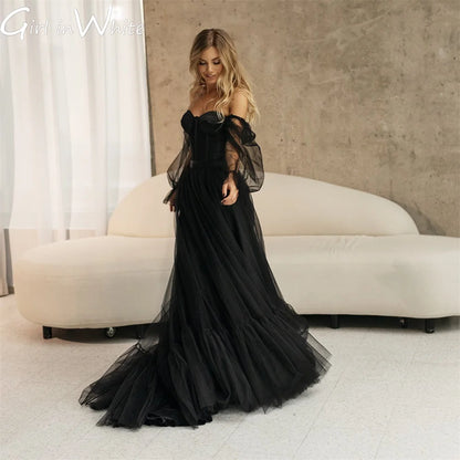 Robe de mariée princesse en tulle noir, robe de mariée à épaules dénudées, robe de mariée à lacets dans le dos, robe de mariée à volants