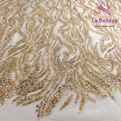 Tissu brodé de paillettes et de perles blanches nobles pour robes de mariée en dentelle