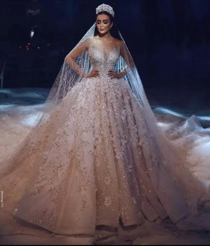 Robe de mariée de luxe en dentelle, Design dubaï Royal, manches longues, avec des appliques de fleurs en cristal