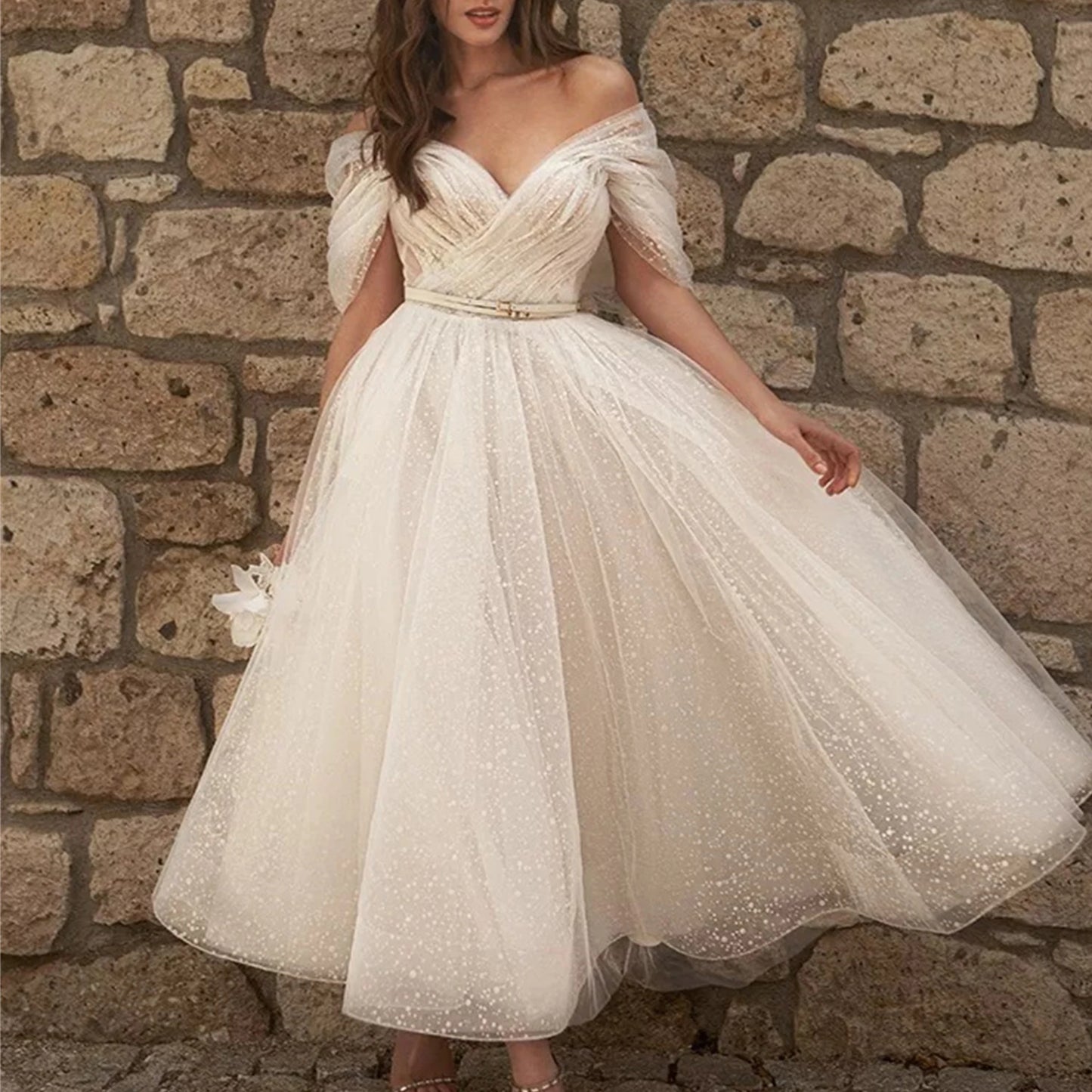 Robe de mariée pour femme 2024 Robe de mariée élégante de demoiselle d'honneur en ligne A Robe de mariée courte en gaze fine en maille à pois