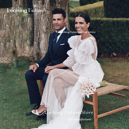 Vestido de novia blanco sencillo, sexy, de dos piezas, con tirantes finos, elegante, con capa de tul con lunares, media burbuja, sin mangas, 2024