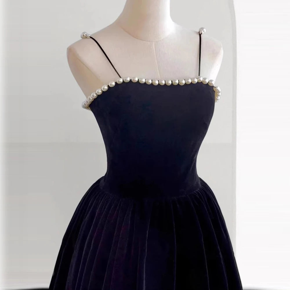 Robe de soirée noire à bretelles pour femmes, robe de soirée en perles, robe de soirée pour dames, robes de cocktail en satin, robe de soirée trapèze pour mariage