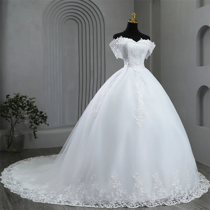 Plus Size White Wedding Dresses Off The Shoulder Wedding Gowns Elegant Long Appliques Pearls Bridal Dress Floor or Long Train