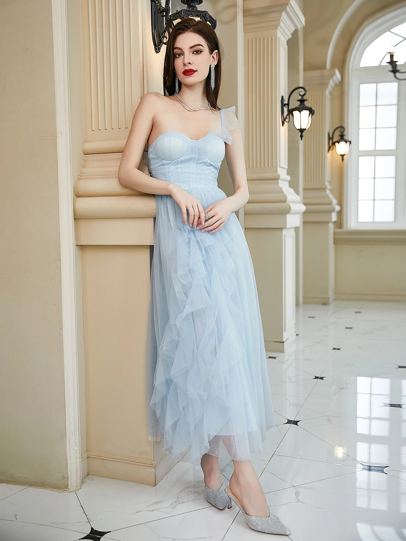 Ladies Birthday Party Wedding Dress One Shoulder Slim Fit Mesh Banquet Elegant Princess Dress 2024