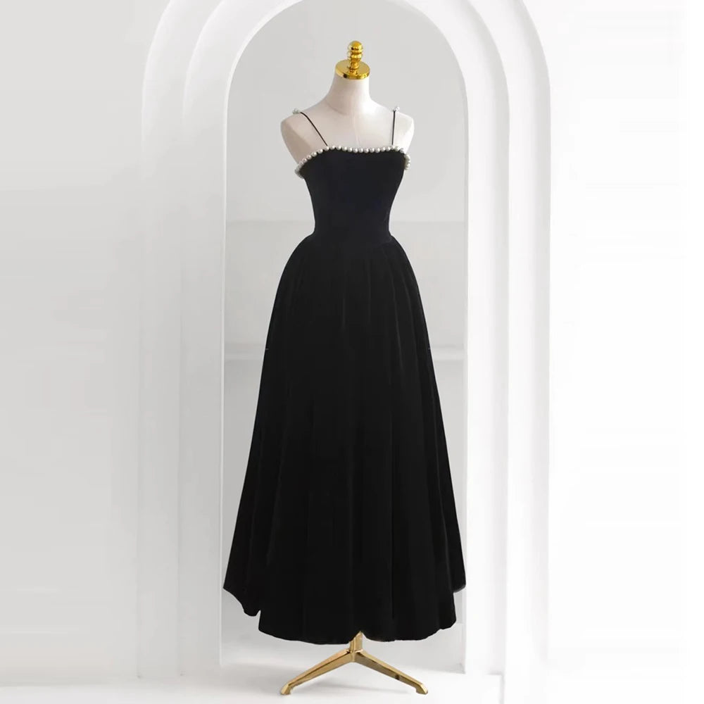 Robe de soirée noire à bretelles pour femmes, robe de soirée en perles, robe de soirée pour dames, robes de cocktail en satin, robe de soirée trapèze pour mariage