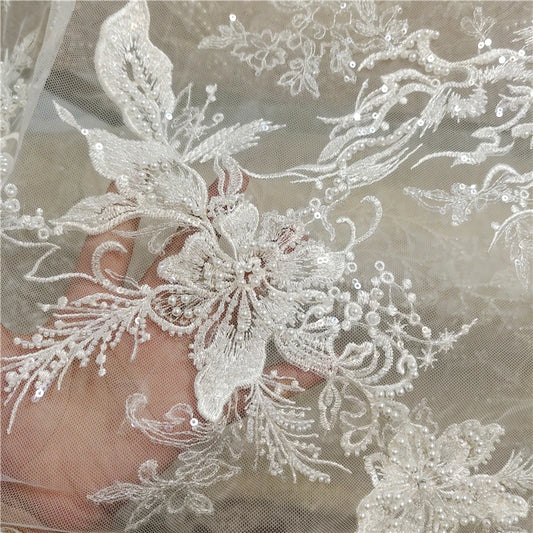 Tissu de dentelle brodé de luxe à paillettes et perles au mètre, matériel de couture brodé de fleurs pour robe de mariée, voile, costume