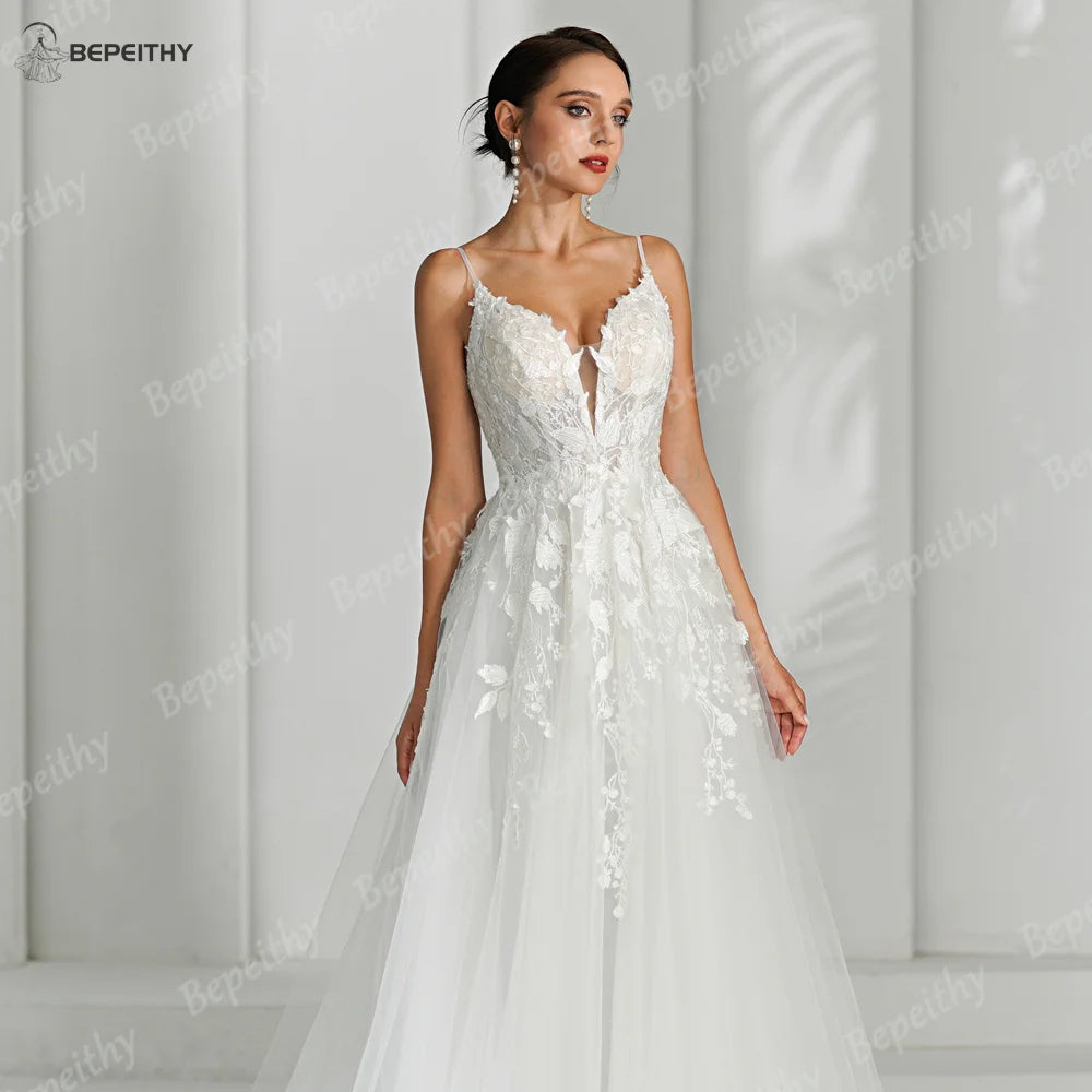 BEPEITHY Sexy Deep V Neck Lace Bride Ivory Wedding Dresses For Women 2024 Sleeveless Sweep Train Boho Beach Wedding Party Gown