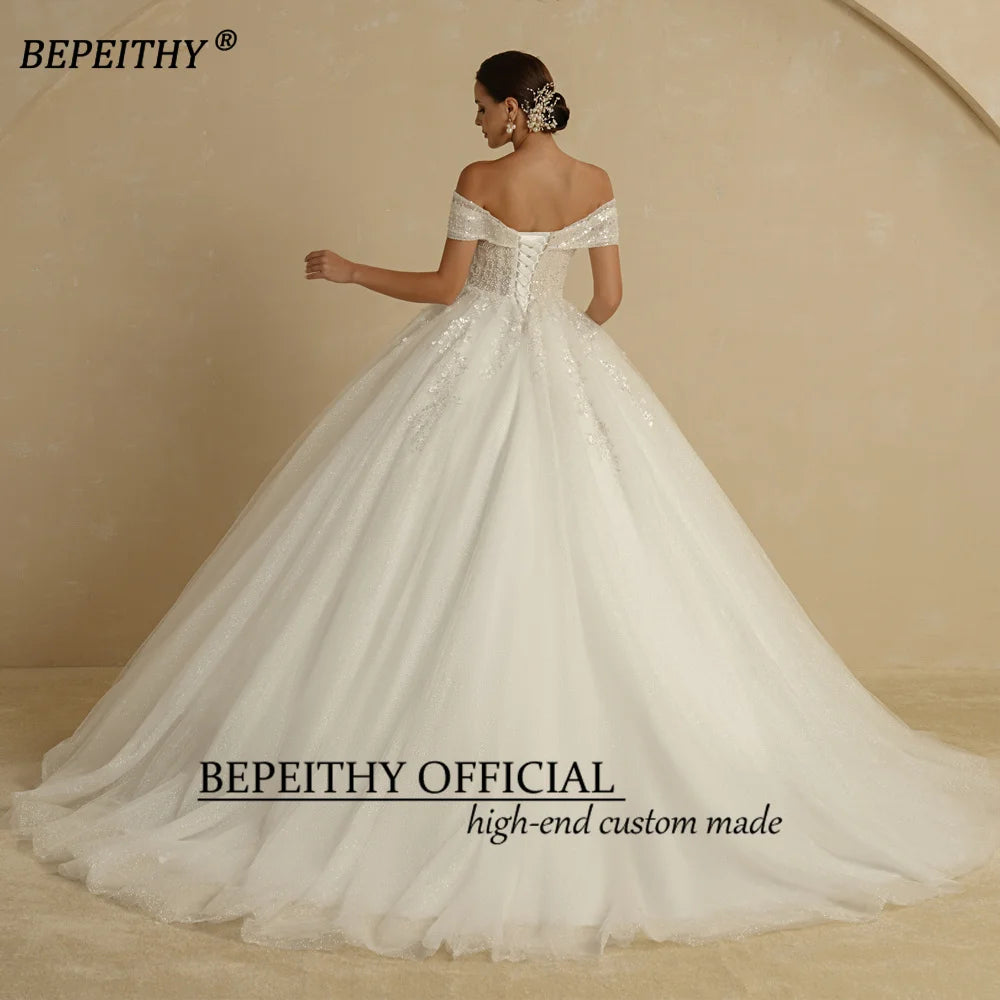 BEPEITHY Ivoire Perles Princesse Robes De Mariée 2022 Pour La Mariée Hors De L'épaule Sans Manches Femmes Paillettes Boule Robe De Mariée Robes