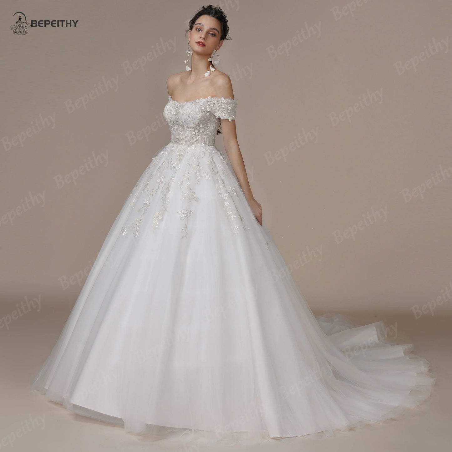 BEPEITHY Strapless A Line Wedding Dresses For Women Off The Shoulder Appliques Lace Princess Ivory Bridal Gown Bride 2023 Spring