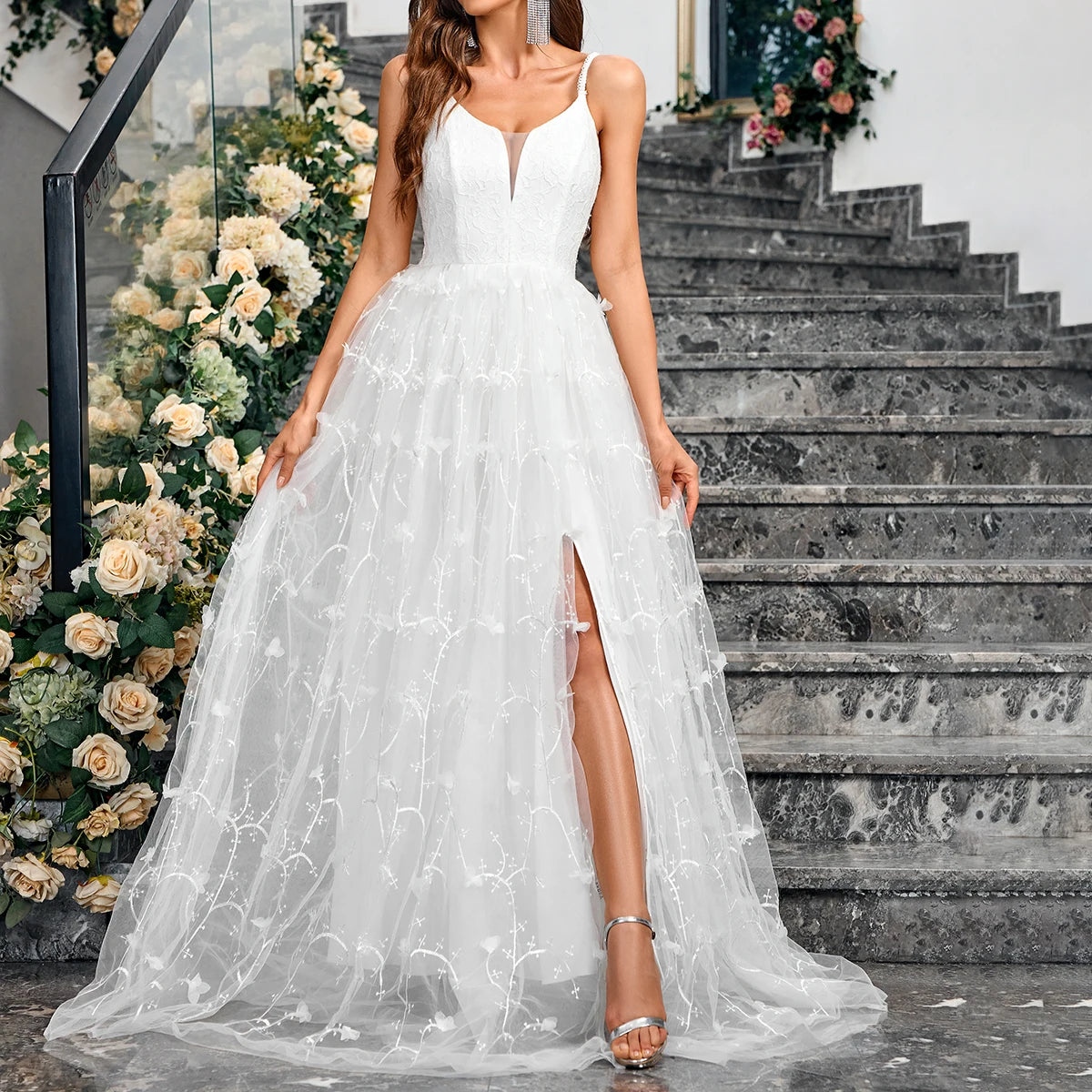 Robe de mariée sirène élégante pour femme Robe de mariée sans manches Robe de mariée à col en V Nouvelle robe de mariée sexy dos nu en nouilles italiennes