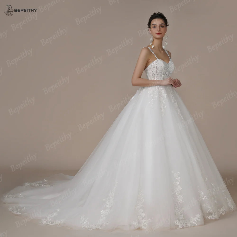 BEPEITHY Princess Ivory Spaghetti Straps Bride Wedding Dresses For Women Sleeveless White Lace Court Train Bridal Ball Gown