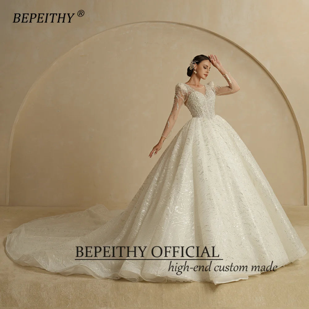 BEPEITHY Vestidos de novia de lujo de princesa brillante para mujer 2022, mangas largas, escote redondo, perlas, vestido de novia vintage con cola capilla