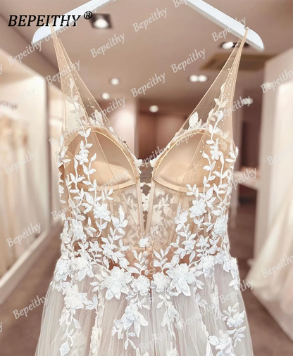 BEPEITHY Vestidos de novia sexys con escote en V y encaje sin espalda para mujer 2023 Vestido de novia sin mangas con cola larga y corte en A 2023 Vestidos