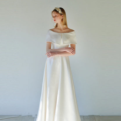 Robe de mariée en satin A-line à manches courtes grande taille pour femmes princesse simple fermeture éclair unie robe de mariée de plage