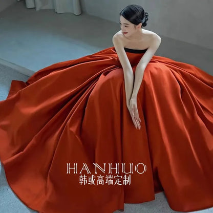 Vestido de novia de princesa sin tirantes estilo Cenicienta en color rojo con corsé en la espalda para mujer, vestidos de noche