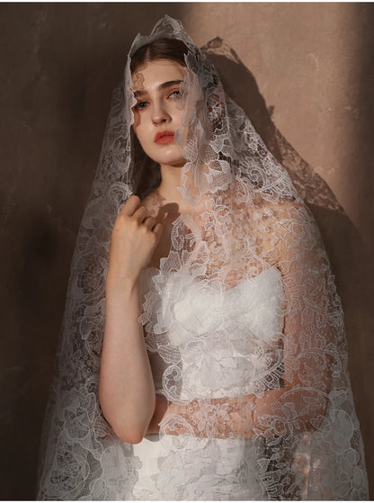 V311 High-end Bridal Veil for Wedding Dress One-Layer Hollow Out Lace White Long Handmade Brides Veil