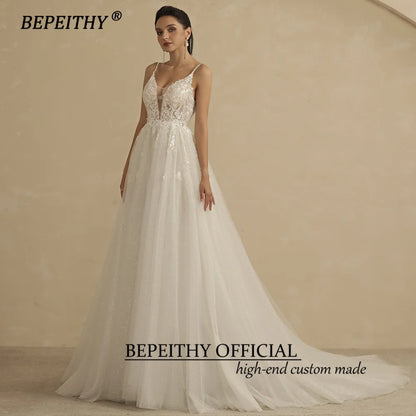 BEPEITHY Vestidos de novia de encaje con escote en V profundo y tirantes finos en forma de A para mujer 2022 Vestido de fiesta nupcial bohemio sin mangas con purpurina