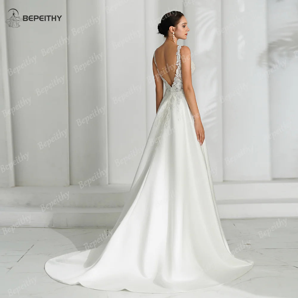 BEPEITHY V Neck Sexy Backless Satin Ivory Wedding Dresses For Women Sleeveless 2024 Lace Bodice Sweep Train Boho Bridal Gown