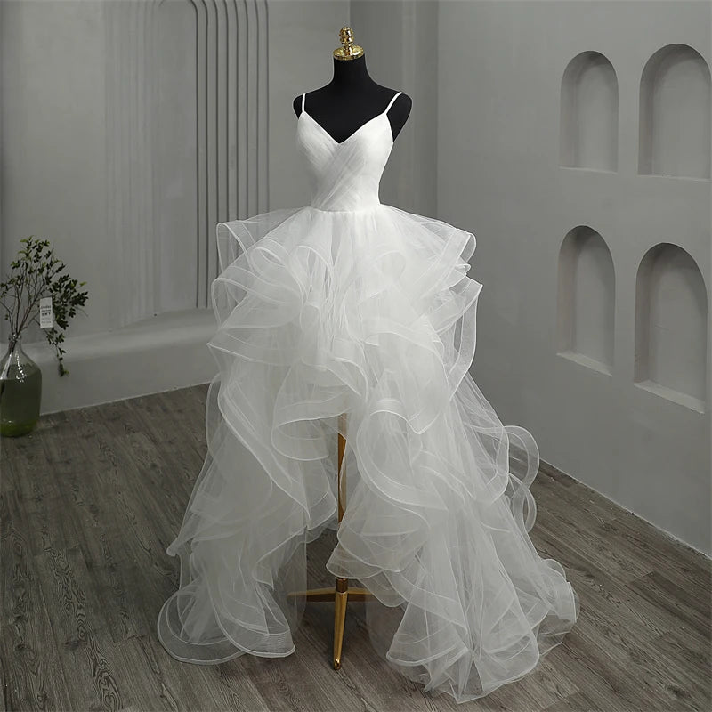 New Short Front Long Back Gothic White Wedding Dresses Spaghetti Straps Deep V Neck High-low Bridal Gowns Vestido Custom Color