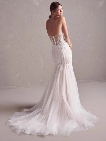 Vestido de novia de sirena con cola larga y apliques de encaje para mujer, sin tirantes, corte entallado, escote en forma de corazón, sin mangas