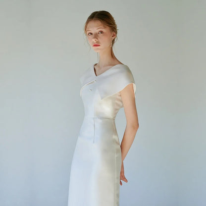 Robe de mariée en satin à manches courtes et col en V pour femme, grande taille, princesse, simple, unie, fermeture éclair, robe de mariée de plage, ligne A