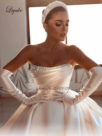 Liyuke Luxury Tiered Satin Ball Gown Wedding Dress Robe De Marriage Sleeveless Beading Pearls Off The Shoulder Bridal  Skirts