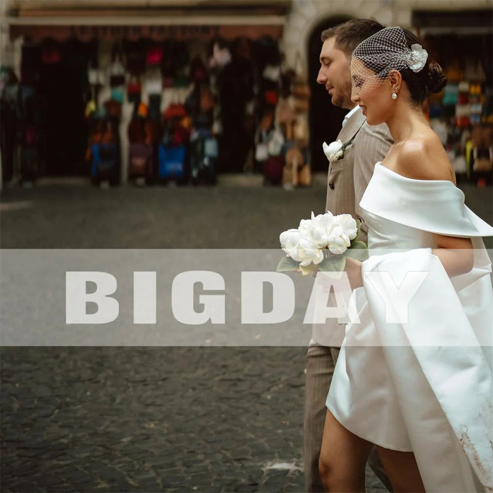 Vestido de novia corto elegante para mujer 2024 sin tirantes con hombros descubiertos y espalda abierta de satén por encima de la rodilla Vestido de novia sencillo