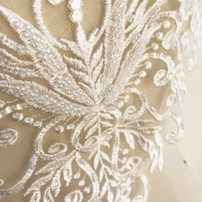 Pure White French Lace Beads 3D Wedding Dress Applique DIY Bridal Headdress Ivory White Lace Collar Lace Fabric Patch RS1234