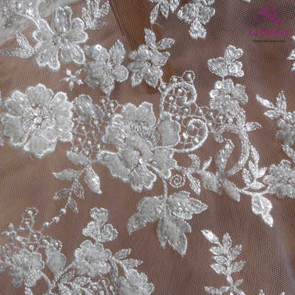 Tissu à paillettes perlées blanches de haute qualité de 1 yard, motif floral, tissu en dentelle pour robe de mariée