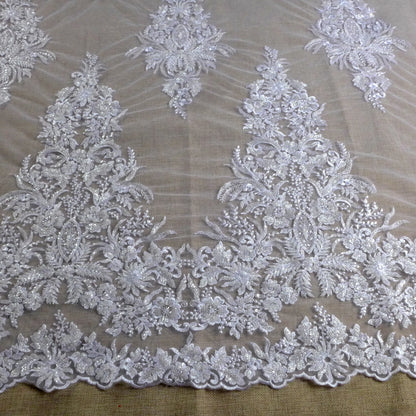 La Belleza 2021 Nouvelle mode de mariée, tissu en dentelle blanc pur / ivoire, tissu en dentelle de robe de mariée à perles blanc cassé 47 '' de largeur 1 yard