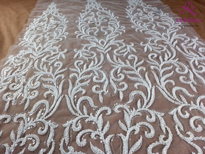 Dentelle de mariée tendance La Belleza 2021, tissu en dentelle à motifs longs, tissu en dentelle pour robe de mariée à perles ivoire 43'' de largeur 1 yard