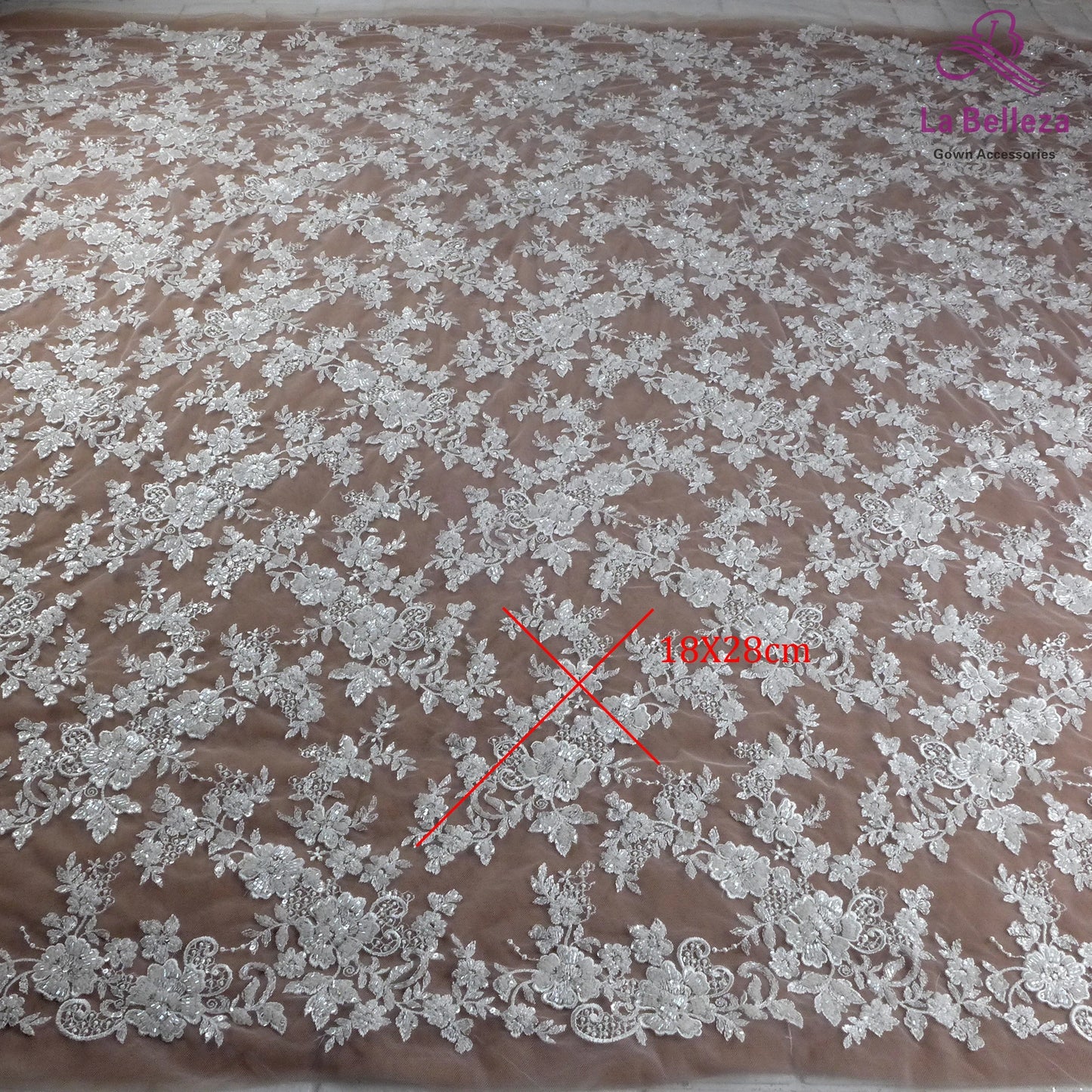 1 yard high quality white Heavy beaded sequin fabric floral pattern Lace fabric wedding dress cut