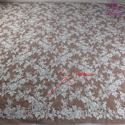 Tissu à paillettes perlées blanches de haute qualité de 1 yard, motif floral, tissu en dentelle pour robe de mariée