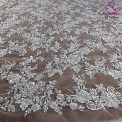 Tissu à paillettes perlées blanches de haute qualité de 1 yard, motif floral, tissu en dentelle pour robe de mariée