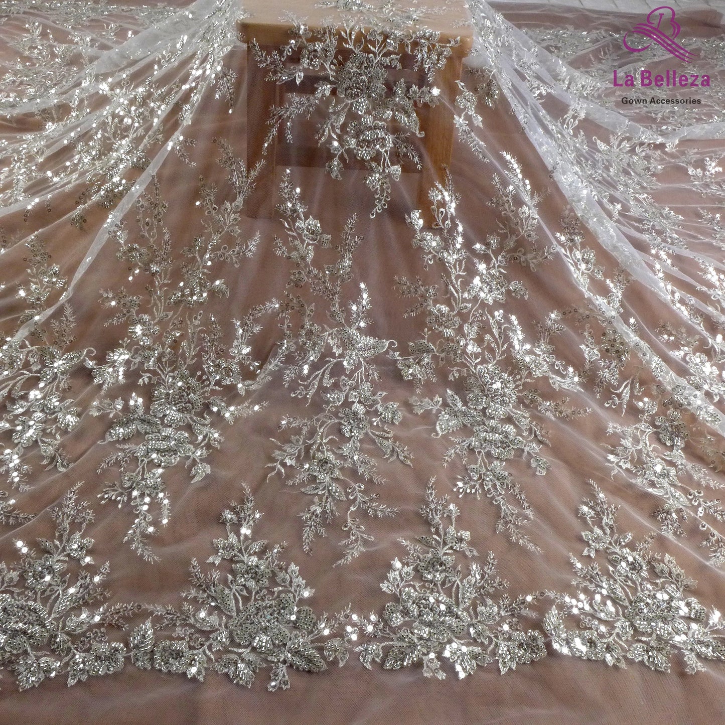 La Belleza 2021 Nouvelle mode mariée, tissu en dentelle ivoire, tissu en dentelle pour robe de mariée à perles blanc cassé 47'' largeur 1 yard